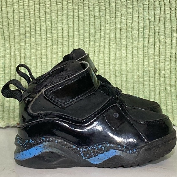 Nike Air Jordan True Flight Kids Black/Blue Athletic Sneakers Shoes Size US 4C - Picture 1 of 9